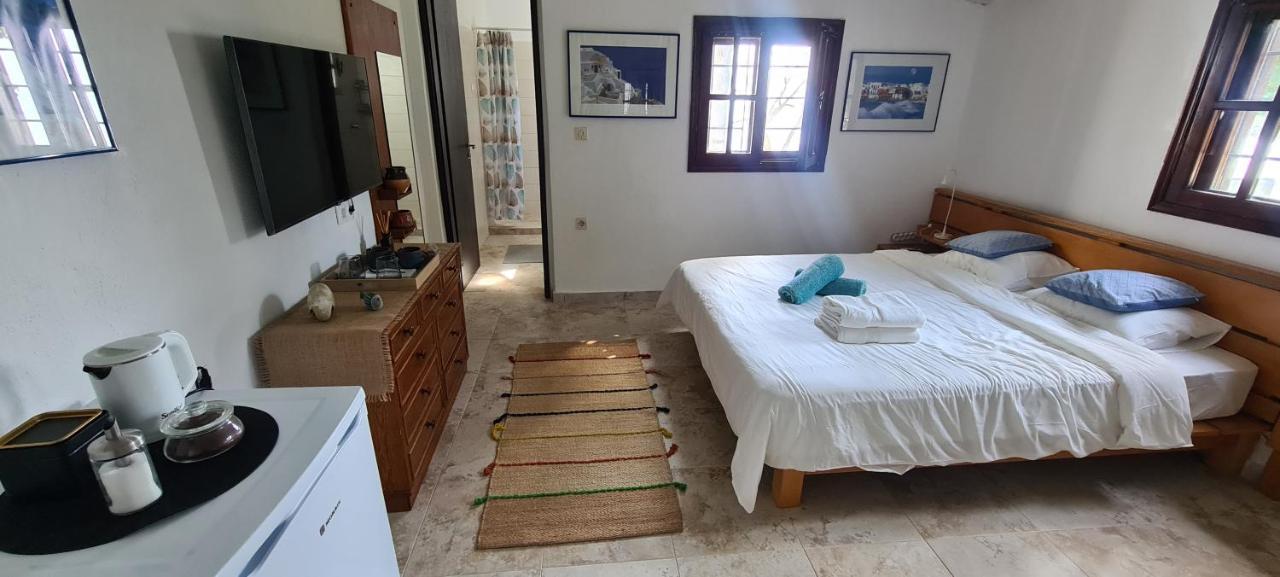 ניאה סקיוני Greco Paradise Suites - Adult Only מראה חיצוני תמונה