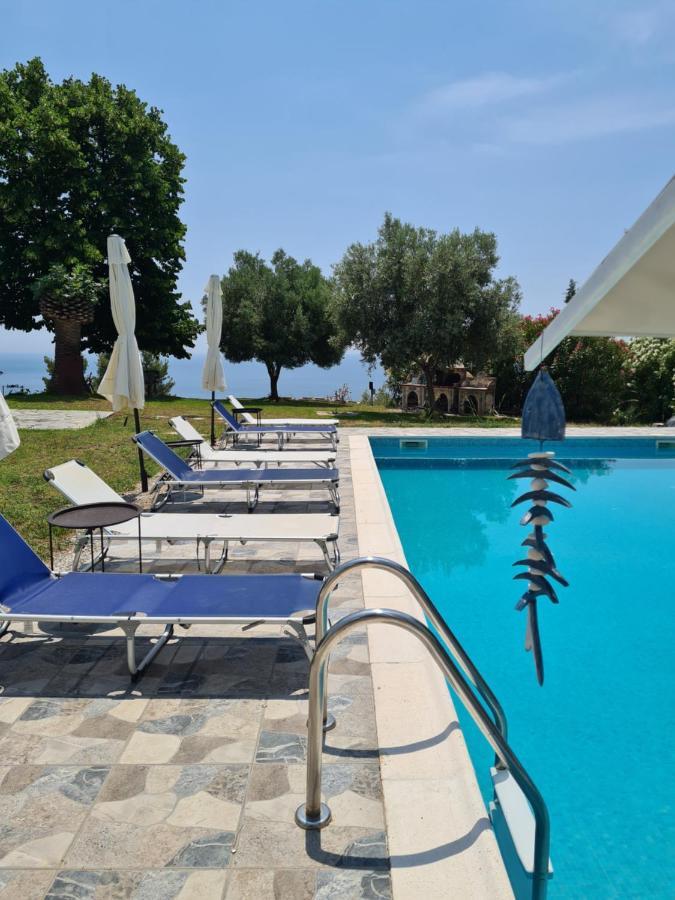 ניאה סקיוני Greco Paradise Suites - Adult Only מראה חיצוני תמונה